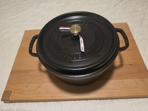 Staub cast iron - iron, 7