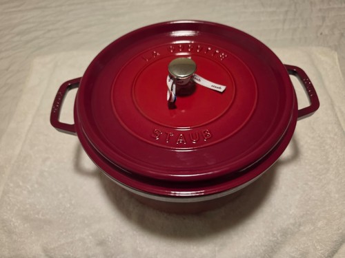 Staub cast iron - cast,
