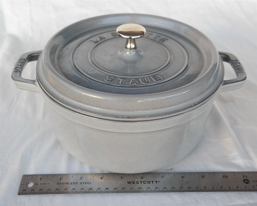 Staub round la cocotte - 24,