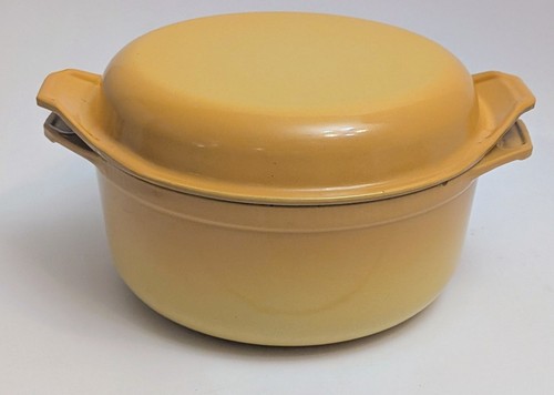 Vintage rare staub 4 qt - ,