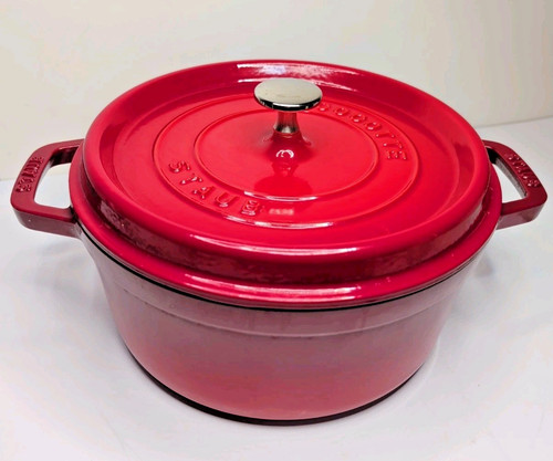 Staub cocotte 24cm round - cocotte,
