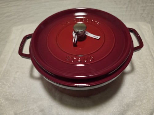 Staub cast iron - cast, round